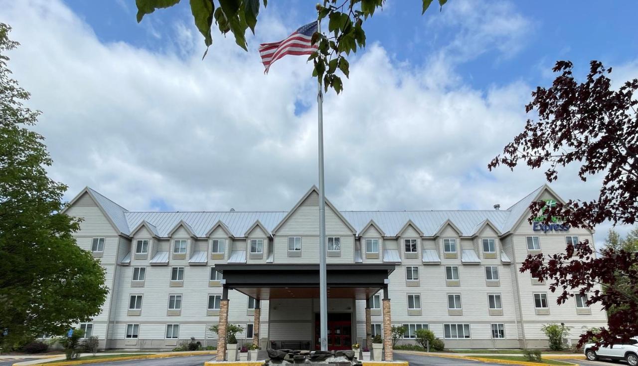 Holiday Inn Express & Suites - Lincoln East - White Mountains By Ihg Ngoại thất bức ảnh
