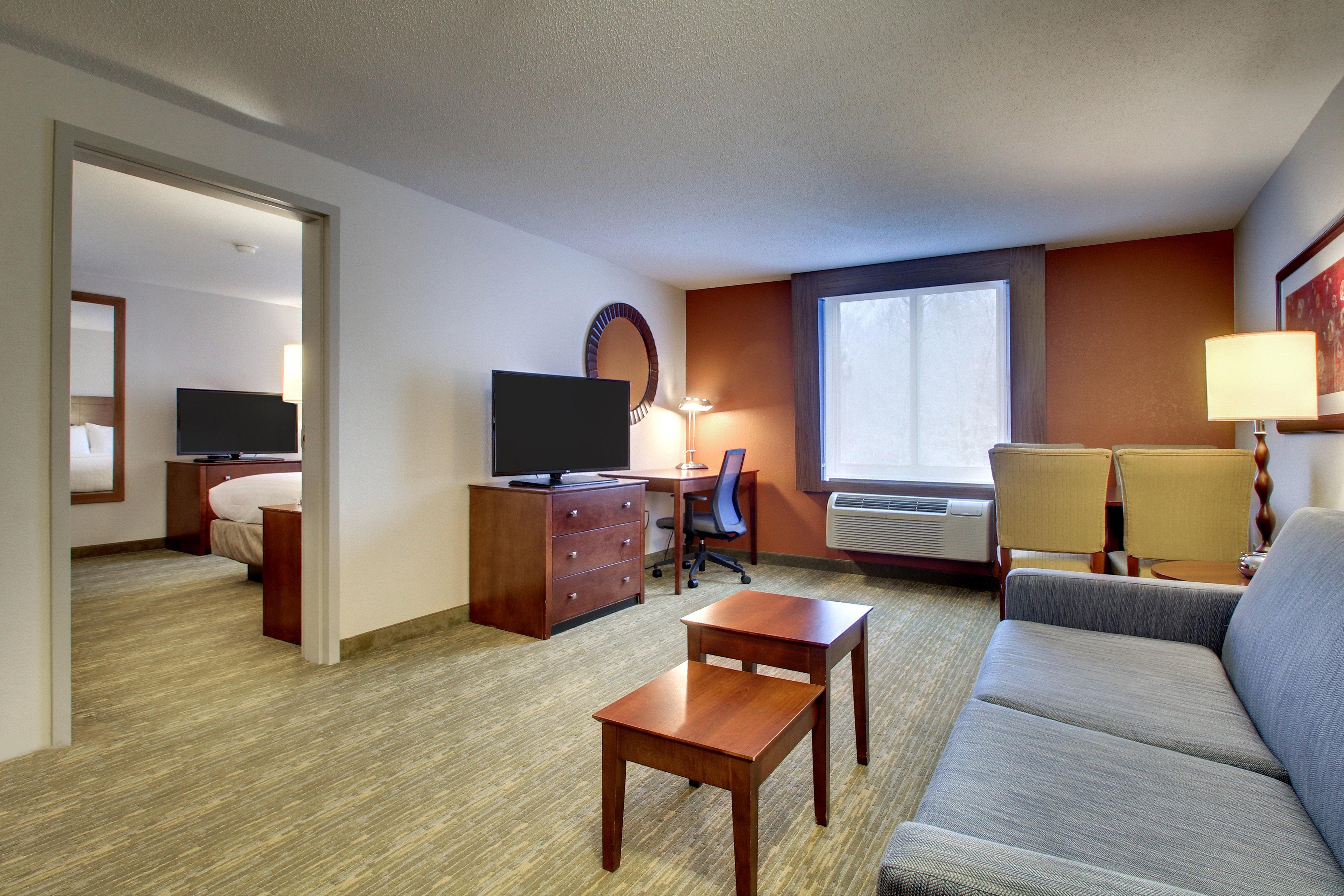 Holiday Inn Express & Suites - Lincoln East - White Mountains By Ihg Ngoại thất bức ảnh