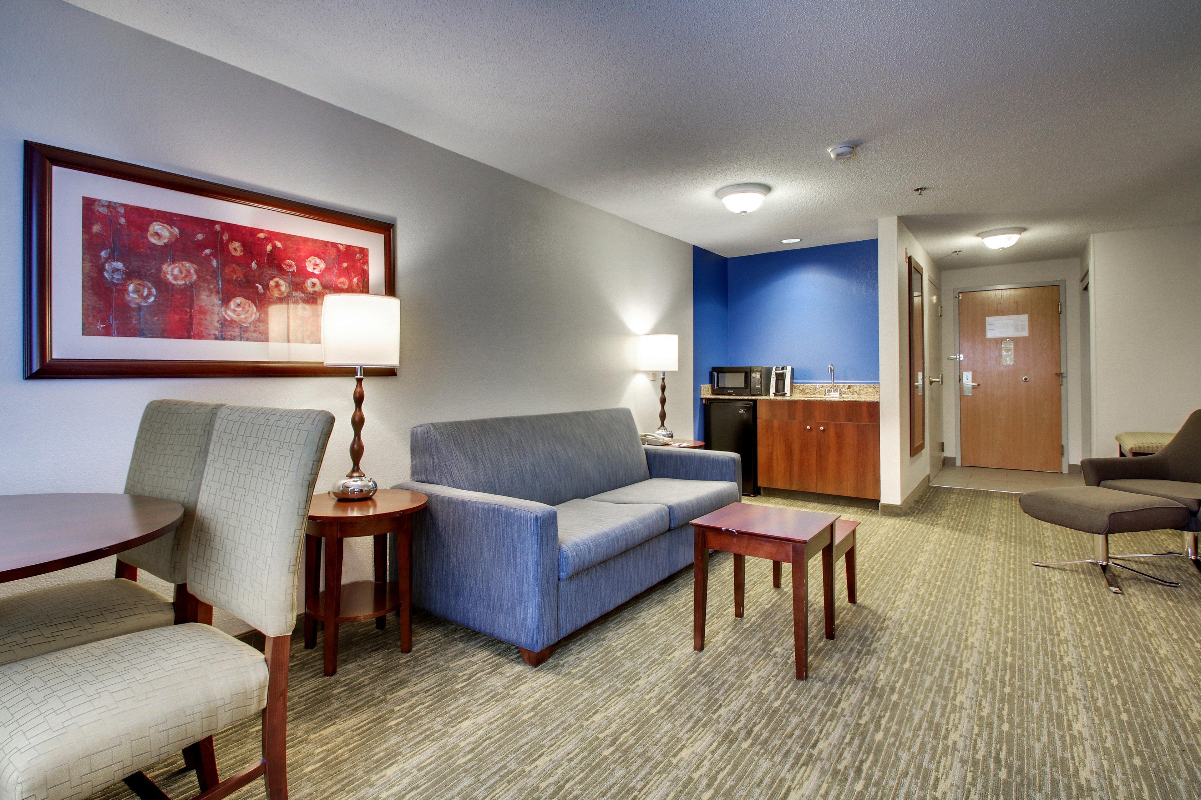 Holiday Inn Express & Suites - Lincoln East - White Mountains By Ihg Ngoại thất bức ảnh