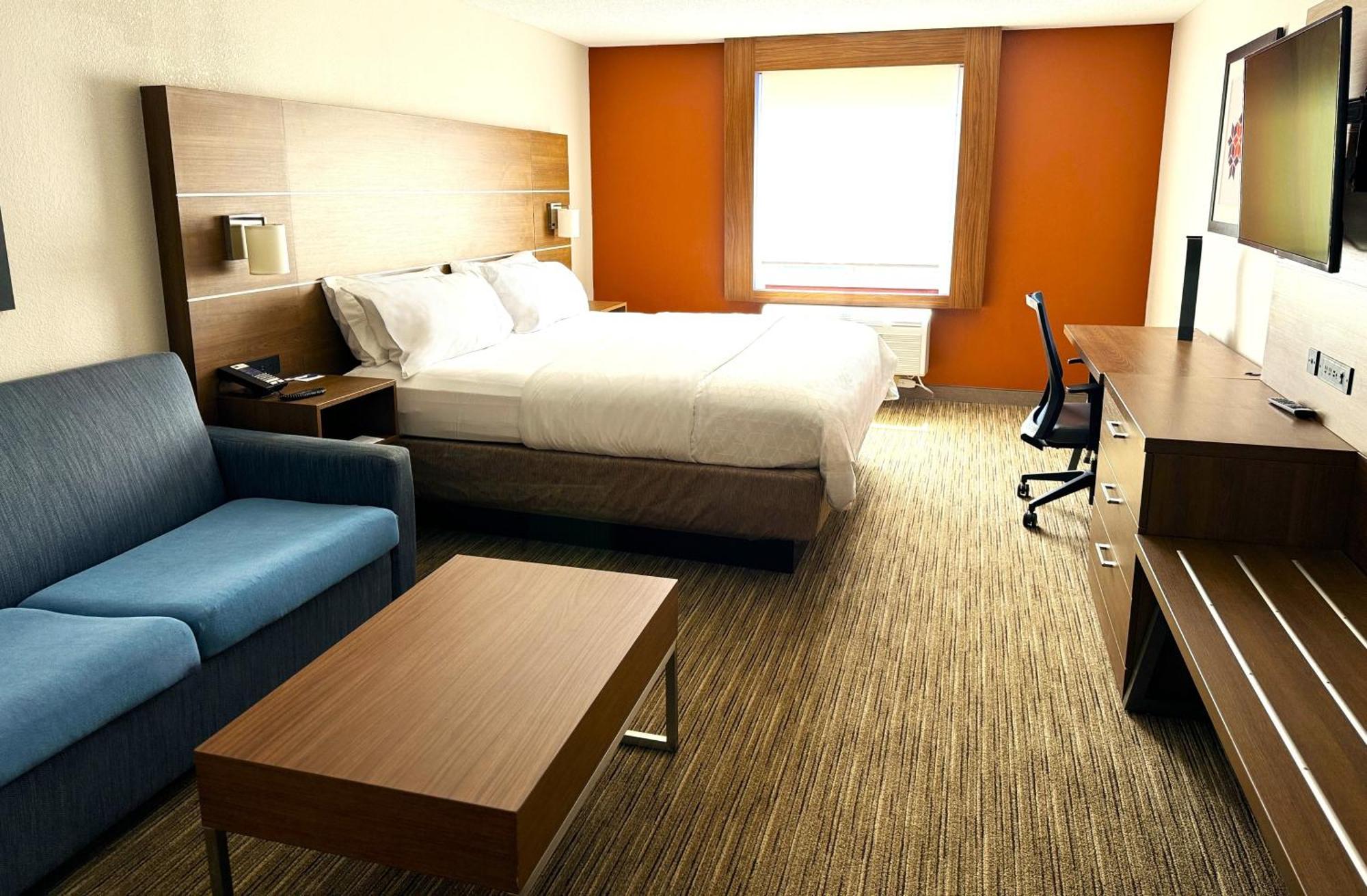Holiday Inn Express & Suites - Lincoln East - White Mountains By Ihg Ngoại thất bức ảnh